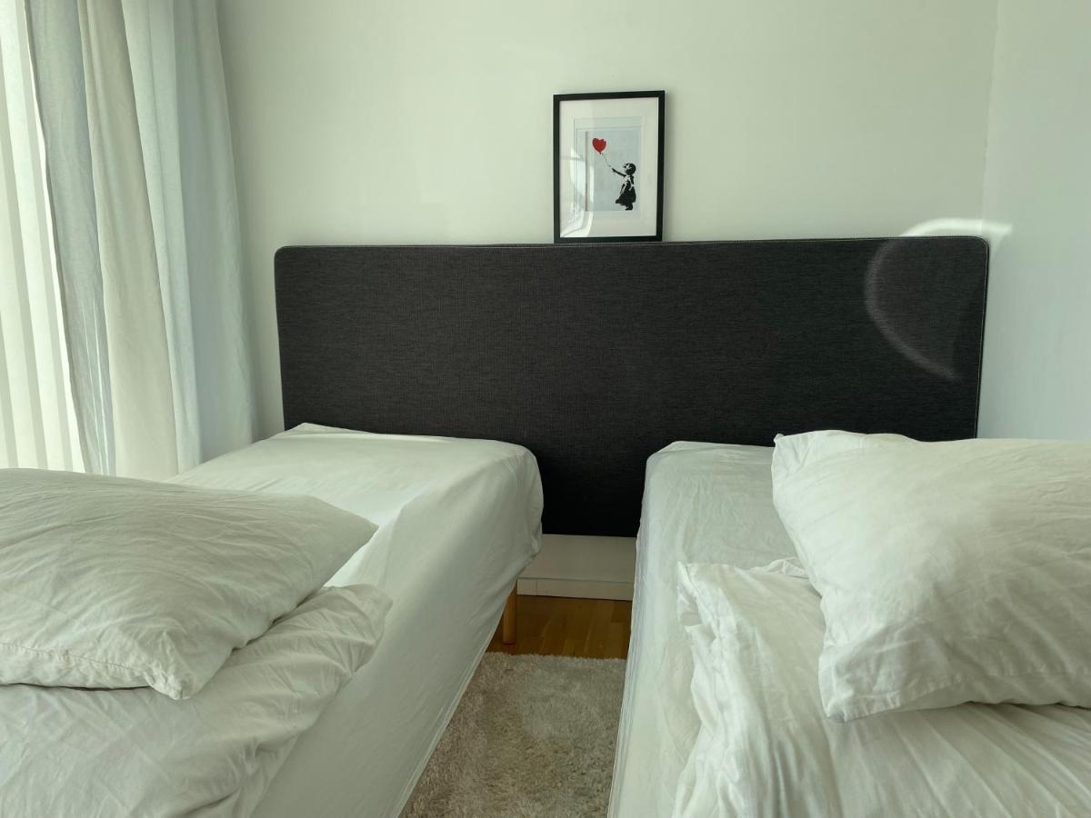 Exclusive 2 Level Etage Next To Arlanda-City Metro ستوكهولم المظهر الخارجي الصورة