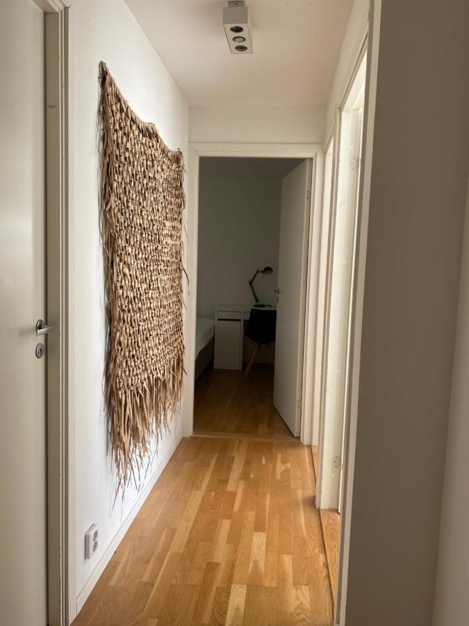 Exclusive 2 Level Etage Next To Arlanda-City Metro ستوكهولم المظهر الخارجي الصورة