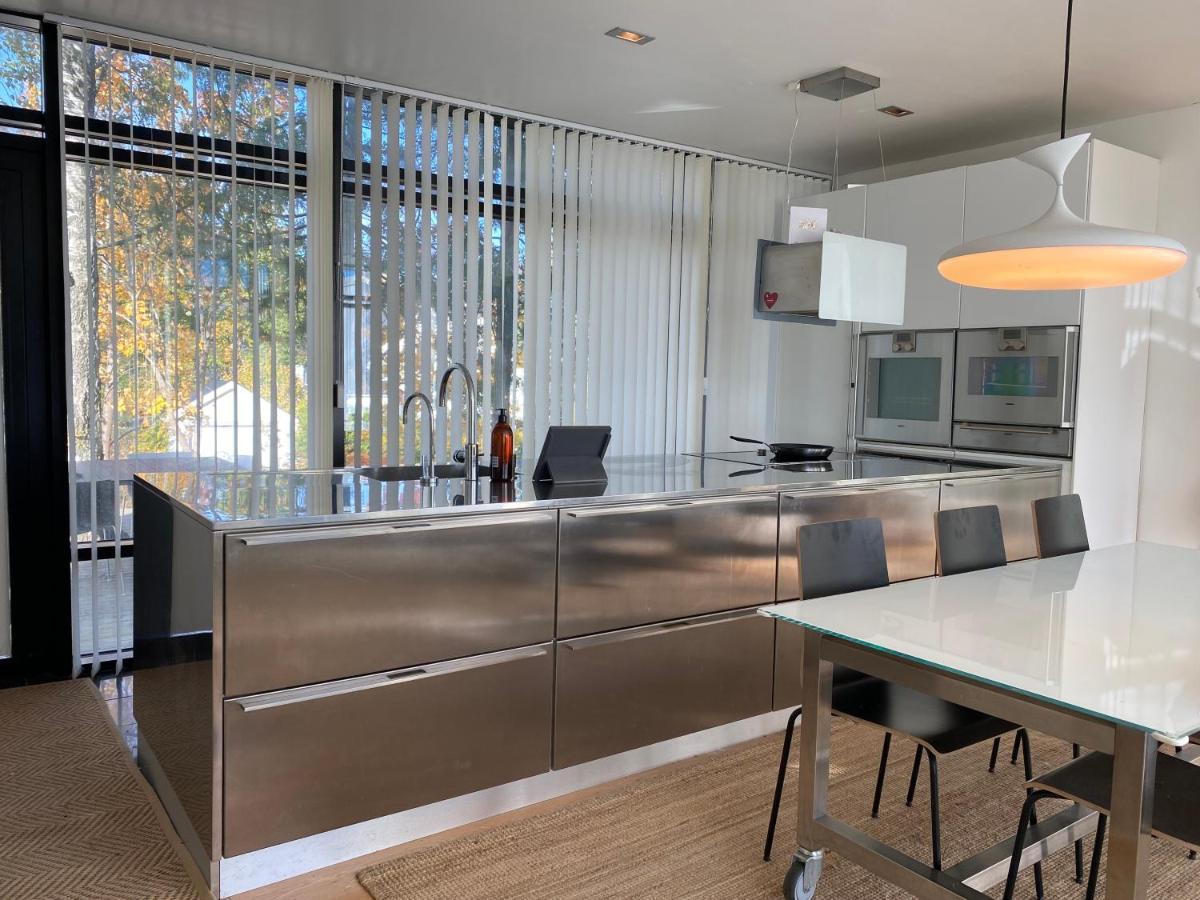 Exclusive 2 Level Etage Next To Arlanda-City Metro ستوكهولم المظهر الخارجي الصورة