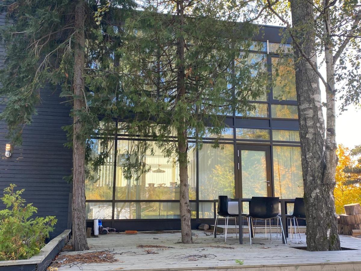 Exclusive 2 Level Etage Next To Arlanda-City Metro ستوكهولم المظهر الخارجي الصورة