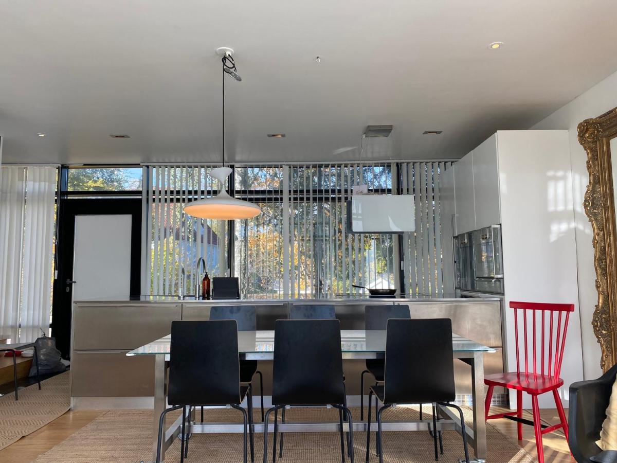 Exclusive 2 Level Etage Next To Arlanda-City Metro ستوكهولم المظهر الخارجي الصورة